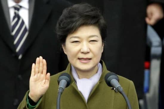 韩国总统为什么没有一个好下场（缺乏独立，人民性格偏激）