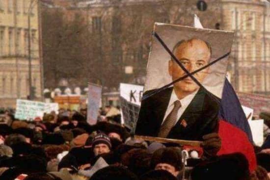 苏联为什么会解体(体制内的诸多矛盾没有妥善解决)