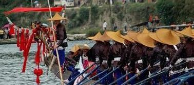 苗族传统节日简介,苗族的龙舟节的来历是啥 苗族传统节日简介,苗族的龙舟节的来历是啥