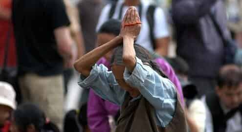 藏族风俗,藏族人民的磕长头是什么样的礼节 藏族风俗,藏族人民的磕长头是什么样的礼节