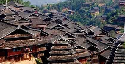 侗族建筑,侗族的特色民居鼓楼有什么特点 侗族建筑,侗族的特色民居鼓楼有什么特点