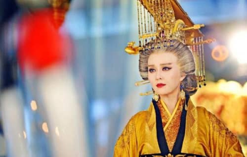 武则天简介:中国唯一一位女帝,67岁即位82岁病逝