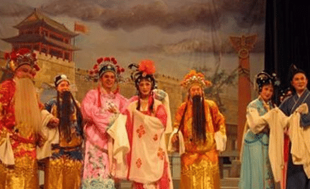 清代地方戏有哪些特点 清代地方戏有哪些特点