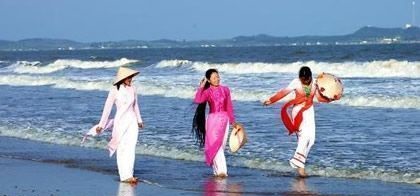 京族的服饰特点是什么？