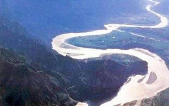 刘伯温斩龙脉,为什么唯独到了长白山没敢下手?